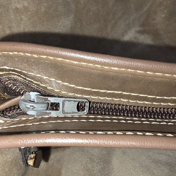 Dunhill Men's Clutch - Picture 7 of 9